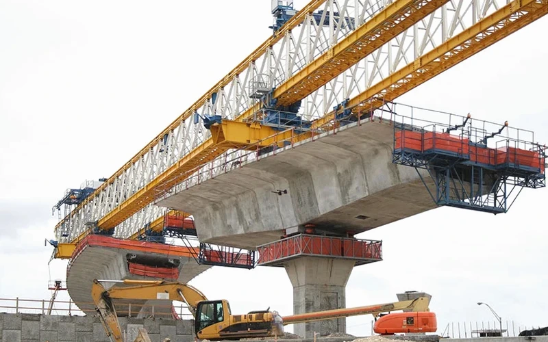 Análisis Geotécnico para Túneles en Suelo Blando en Curicó
